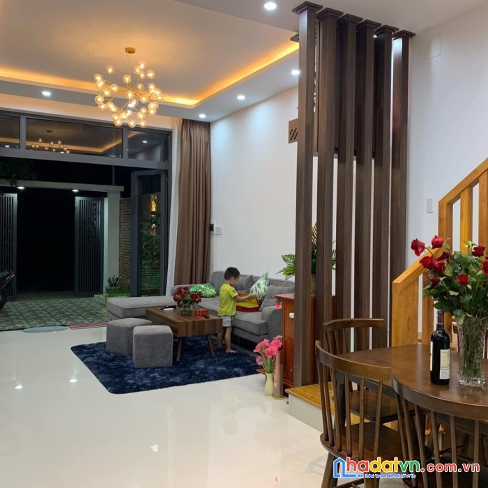 Bán nhà đình thôn 68m2, 4 tầng, mt 5m, ô tô vào nhà, 2 mặt thoáng, nhà dân xây, gía nhỉnh 6 tỷ.