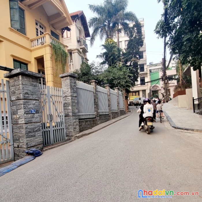 Đất vàng đầu tư, tô ngọc vân, tây hồ, dt 200m, mt20m, xây apatrment, ô tô đỗ cửa, giá 41 tỷ.