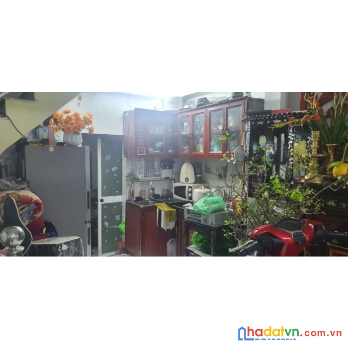 Bán nhà âu cơ - tây hồ - gần ô tô - ngõ thông - 28m2 - 3 tầng - mt6.3m - 2 tỷ