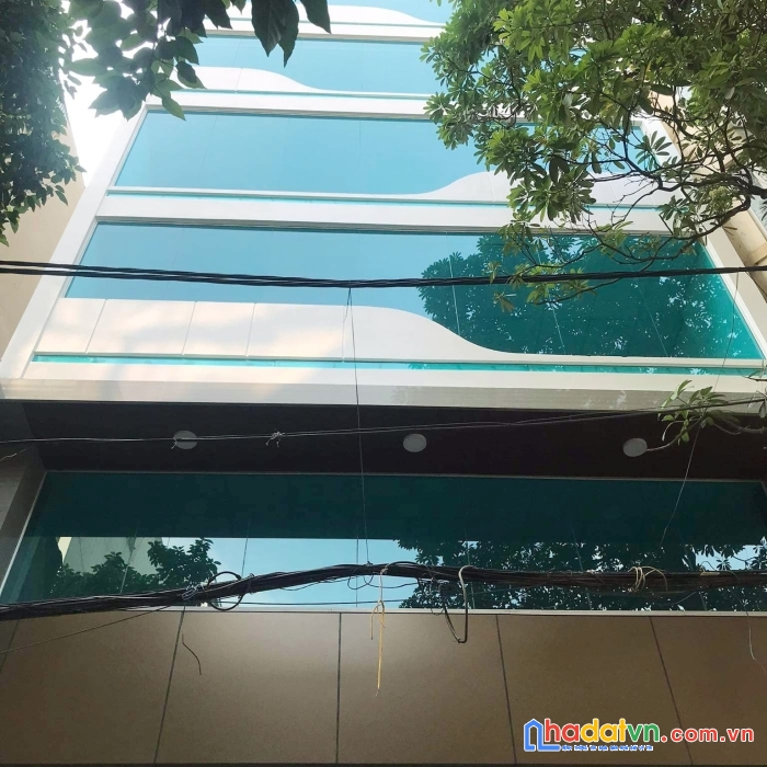 Bán tòa nhà văn phòng 9 tầng khuất duy tiến 0909858789