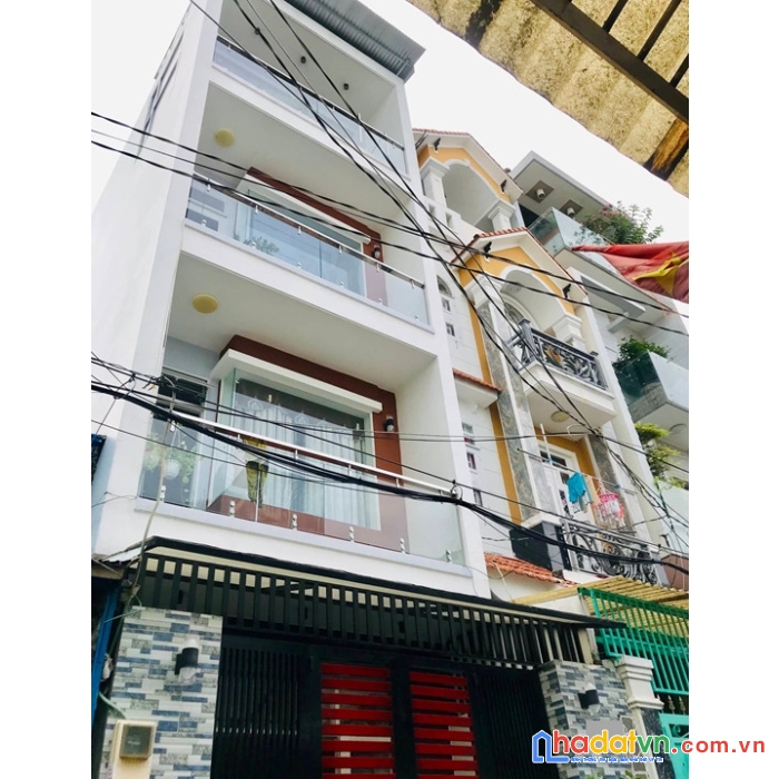 Chính chủ cần bán  nhà tân hương, tân phú , nhà 3 tầng, 180m2  hẻm 6m