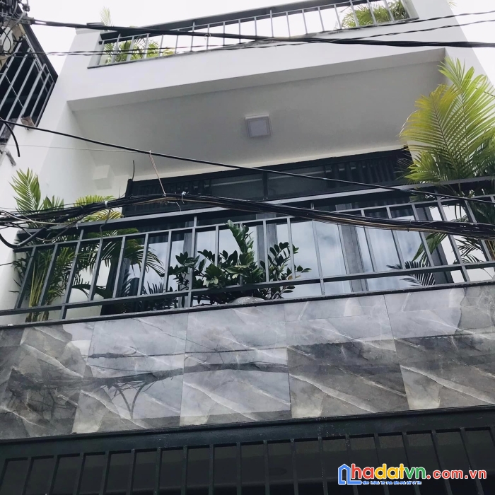 Bán nhà hxh cư xá điện lực trường tho, thủ đức, 60m2 btct 3 tầng, giá 5.1 tỷ