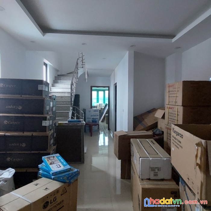 Mặt phố ngọc lâm, dt 80m, mt4.3m, vỉa hè, ô tô tránh, kinh doanh nhỉnh 15 tỷ.