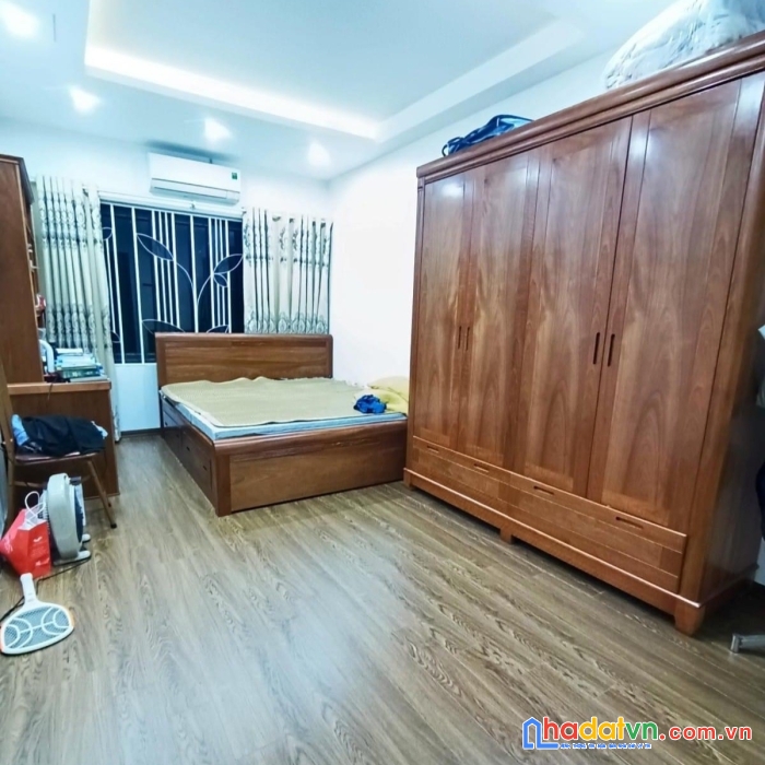 Bán nhà ngõ 178 thái hà, đống đa, khu phân lô, ô tô, mặt tiền rộng, 45m2x4 ngủ, nhỉnh 6 tỷ