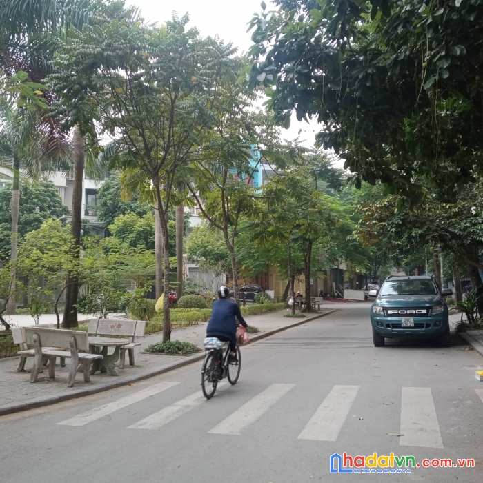 Bán gấp lk văn phú siêu đẹp, 90m2x4t, mt4.5m chỉ 10 tỷ nhỉnh cực hiếm