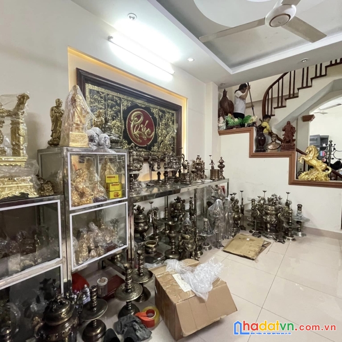 Siêu phầm, bán nhà pháo đài láng, trung tâm quận đống đa, dt40m, giá 6 tỷ lh: 0965.038.463.