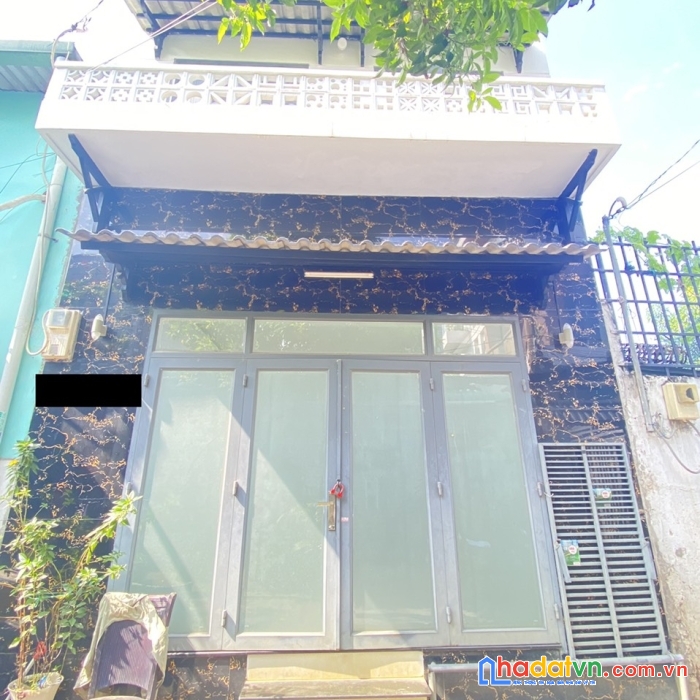 3.3tỷ dtsd 54m2 2 tầng hxh chà bá  ra phạm văn đồng linh đông thủ đức