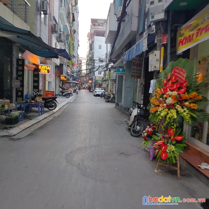 13,2 tỷ sở hữu tòa ccmn tại cầu giấy 80m,13p 1k1n , thoáng trước sau,ô tô đỗ 15m, dòng tiền hàng
