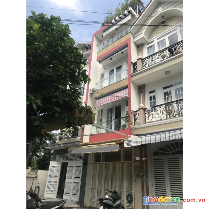 Chính chủ gủi bán gấp căn nhà rất đẹp 5 tầng, dtxd 186m2, phương tân sơn nhì, quận tân phú.