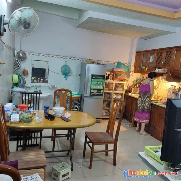 Nhà đúc 3 tầng 4 phòng - quang trung -phường 8 nhĩnh 3 tỷ