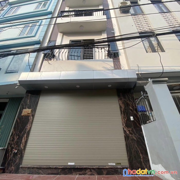 Bán nhà phố đàm quang trung - long biên, kinh doanh, oto vào nhà. 42m2. giá 6.4 tỷ