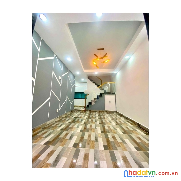 Hẻm 56 tô hiến thành. 3.5m x8m.3 lầu. 5.7  tỷ tl