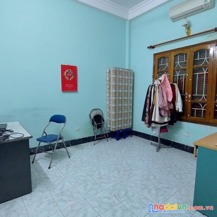 Nhà phân lô 4tầng – ô tô tránh trước cửa – ngõ thông tứ tung- ngõ phố bùi xương trạch