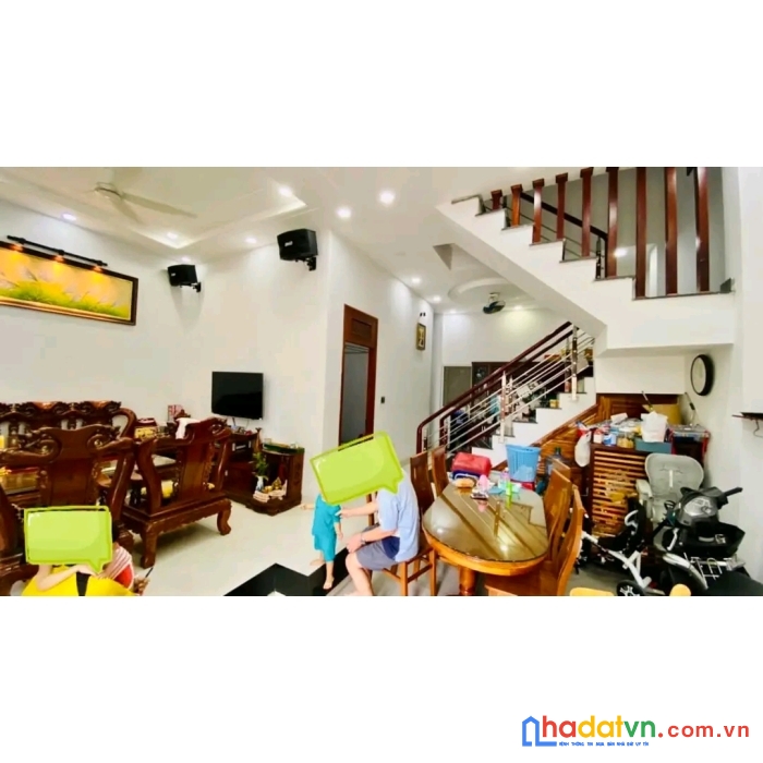 Bán nhà  ngang 7.2m² - khu phân lô dân trí cao , 66m2