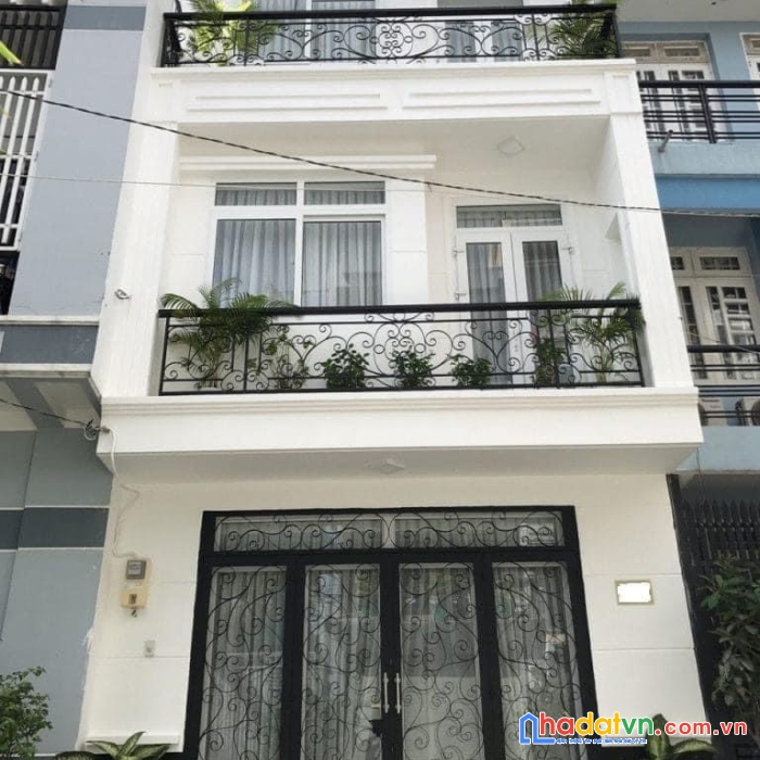 Cần cho thuê gấp nhà mt phan xích long, p.2, q.phú nhuận, dt: 4,5x20. giá: 60 tr/th 0925 55 16 16