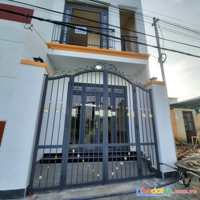 Bán nhà 1t1l shr thổ cư đường ô tô né nhau 78m2 nở hậu p.tân vạn
