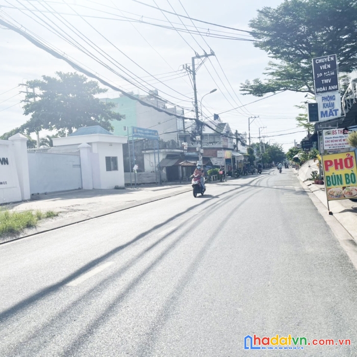 Siêu phẩm nhà mặt tiền quận 12 - gần kcn tân thới hiệp - dt.214m2 - giá chốt bất ngờ.