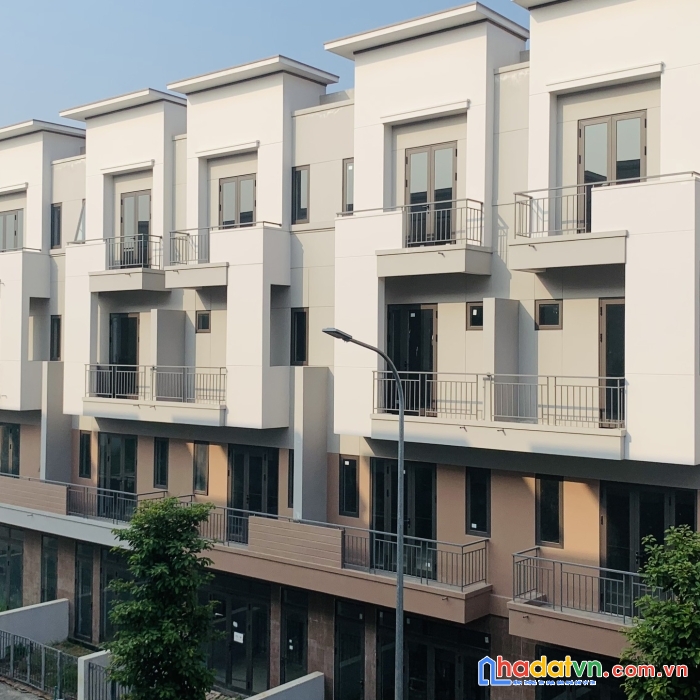 Bán nhà 4 tầng dự án centa diamond vsip từ sơn bn,cả nhà đất chỉ 4 tỷ,diện tích 75m2 lh 0969873594