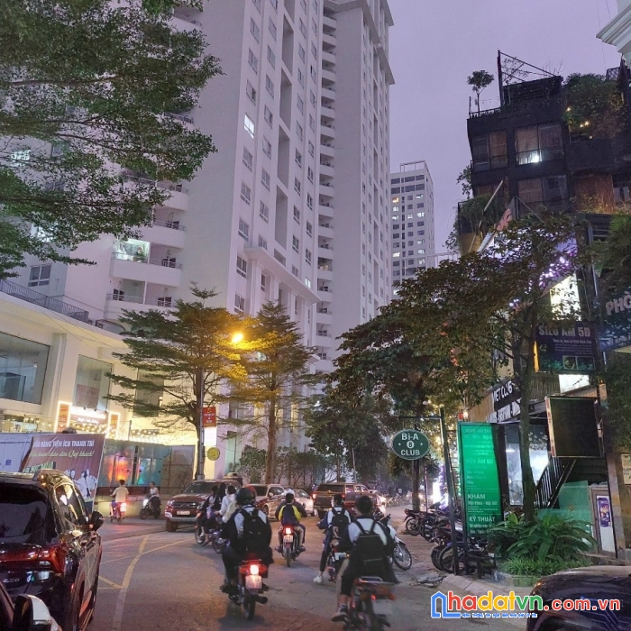 Bán đất đấu giá ,tứ hiệp , thanh trì , phân lô vỉa hè , vị trí kinh doanh đắc địa, sầm uất ngày