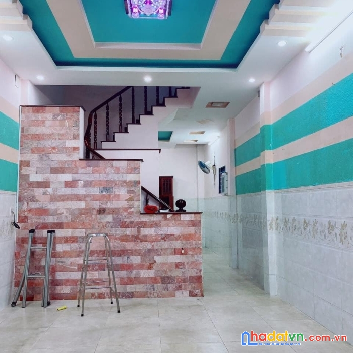 Cần bán gấp nhà hxh lê văn quới. p bình trị đông a,bình tân, dt:4 x14,5m ,4 tầng , giá chỉ 5.55 tỷ