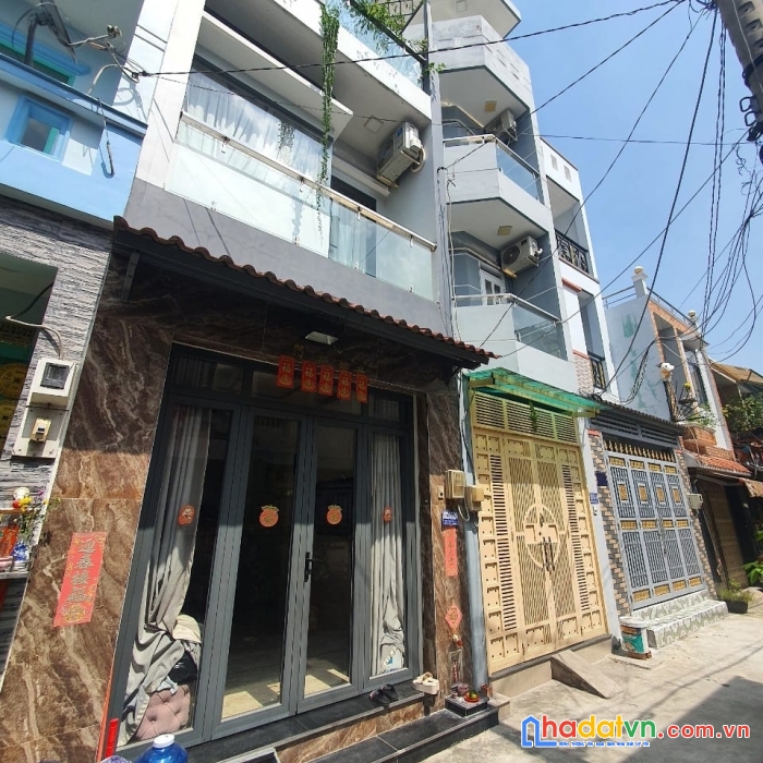 Bán gấp nhà riêng chiến lược, bình tân, 36m2 chỉ 3xty.