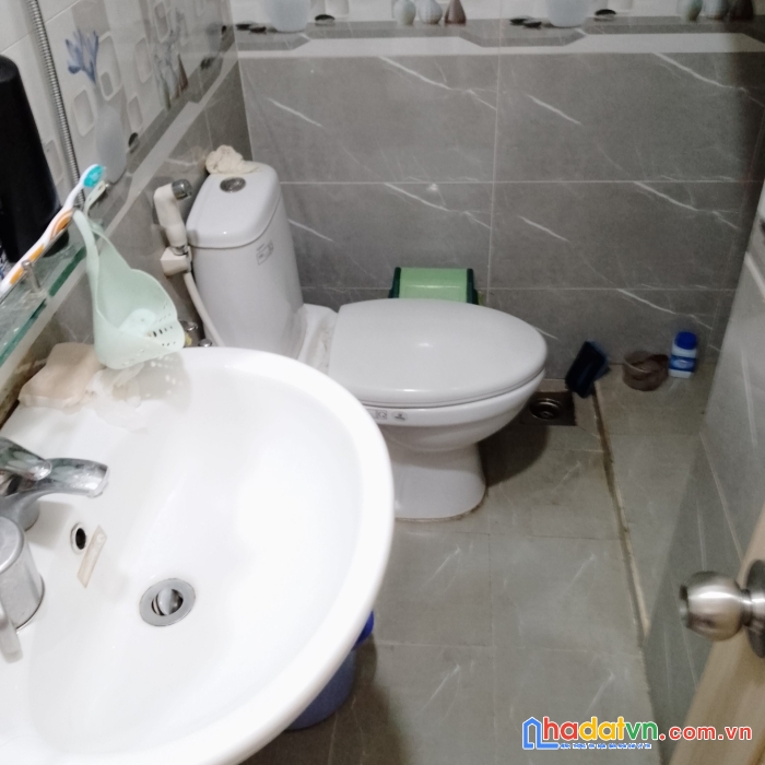 Ngộp ngân hàng cần bán gấp căn nhà ông bà đễ lại