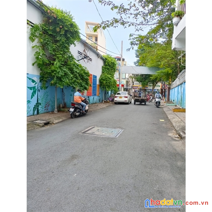 Đường nhựa 10m phan anh - 4x17m - 3 tầng chỉ nhỉnh 6 tỷ