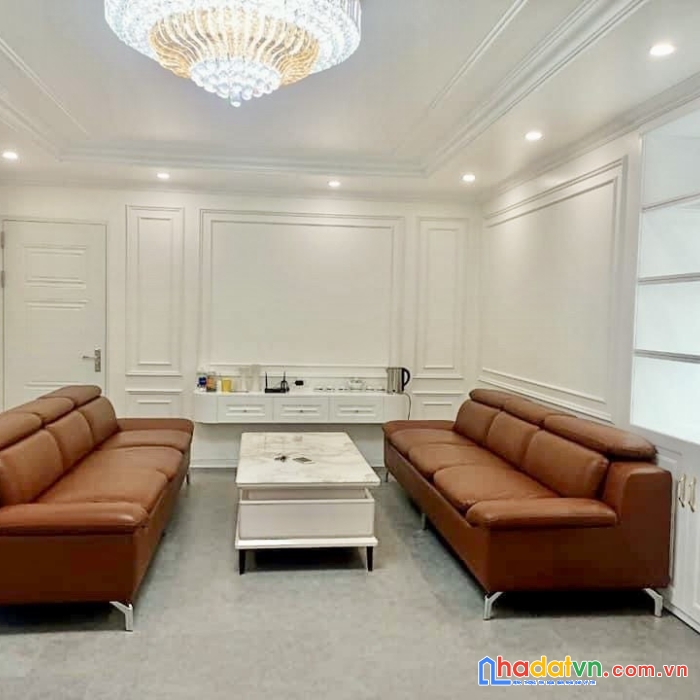 Bán victoria văn phú 120m2, hướng đn, có chỗ ô tô, lô góc, hơn 3 tỷ.