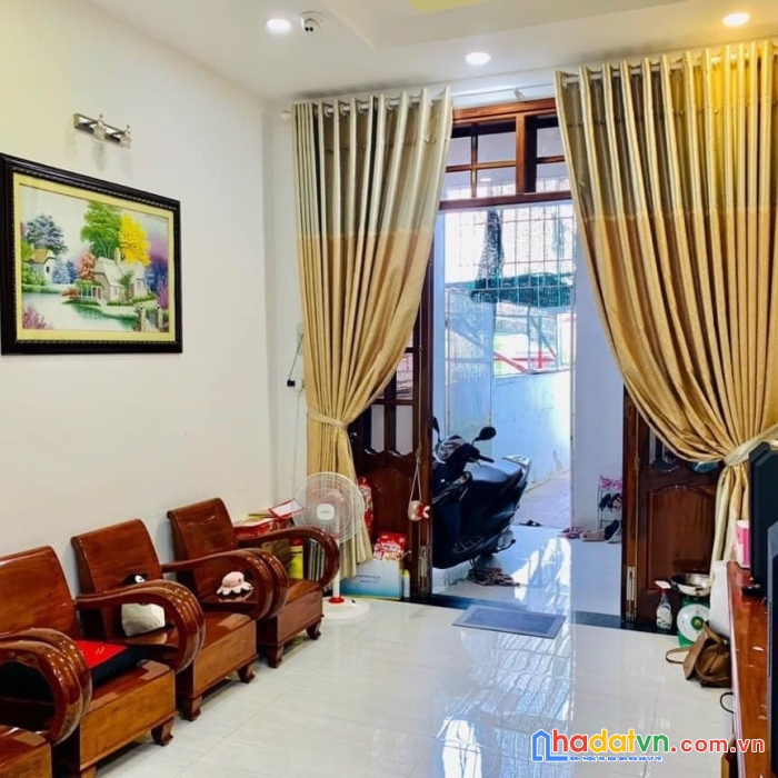 Bán nhà 2 tầng đặng tất vĩnh hải nha trang khánh hòa