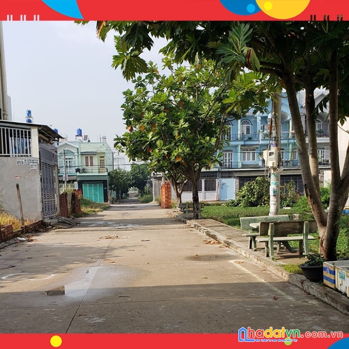 Chính chủ bán. nhà 5m x 24m, 3 tầng. xe hơi ngủ trong nhà. hà huy giáp, quận 12.