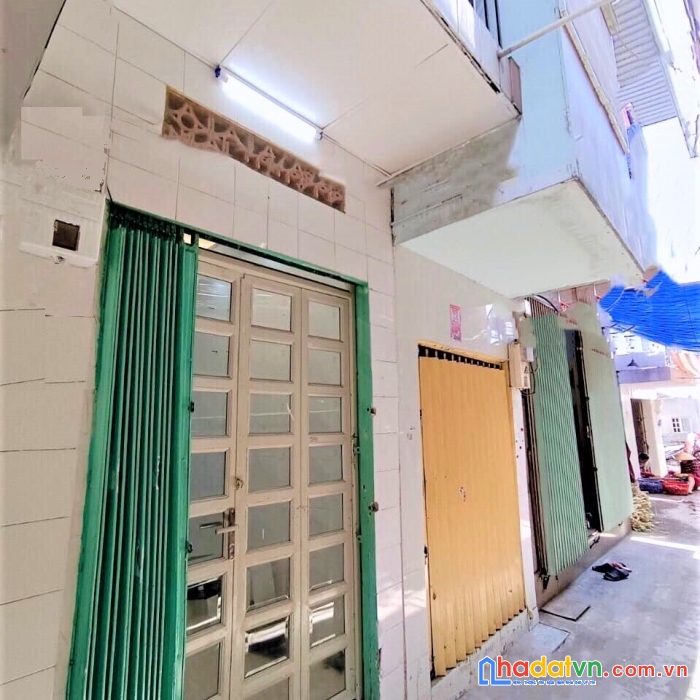 Chỉ 1 tỷ 48, nhà 3 tầng, 9m2, phú thọ hòa, tân phú.