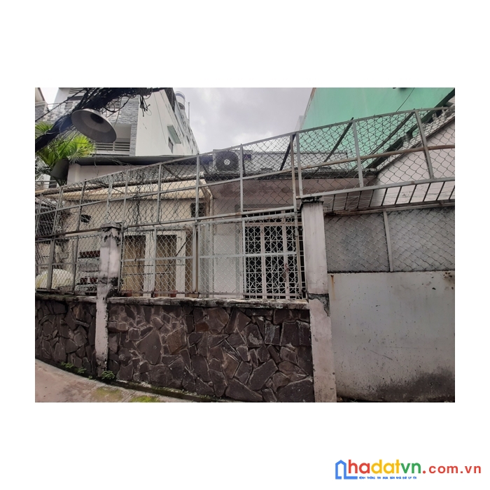 Hẻm 56 tô hiến thành. dt: 7 x10m. 2 lầu. 7.2  tỷ tl