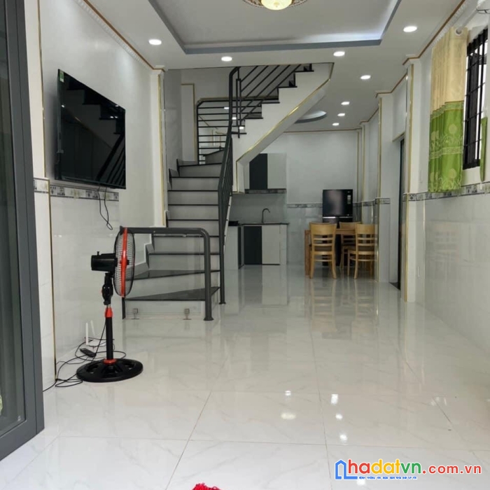 Nhà đẹp - tặng nội thất - hẻm 1 trục nhỉnh 4 tỷ 
463// lê đức thọ phường 16 quận gò vấp