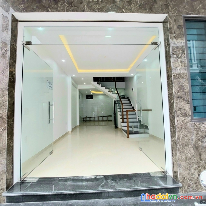 Nhà đẹp tại tdc tuyến 2 lê hồng phong, s = 40m2, 4 tầng