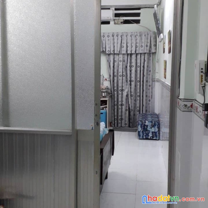 Bán căn hộ lầu 1cc vườn lài  quận tân phú. 40m2 chỉ hơn 1 tỷ