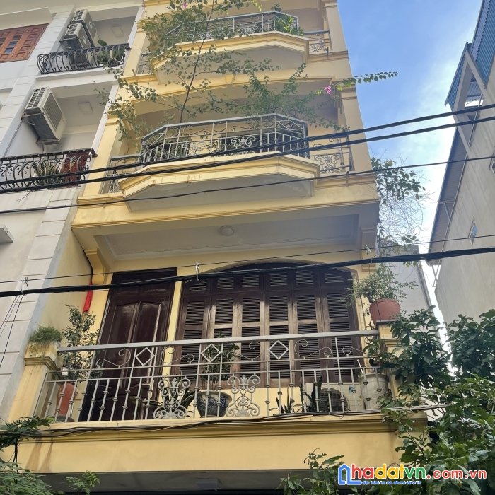 Bán nhà phân lô bộ giáo dục và đào tạo đường võ chí công quận tây hồ, vừa ở vừa kd vp, ô tô 7 chỗ