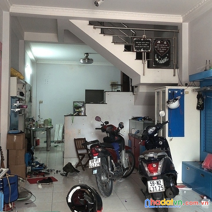 Hẻm 8m. mã lò. bình tân.