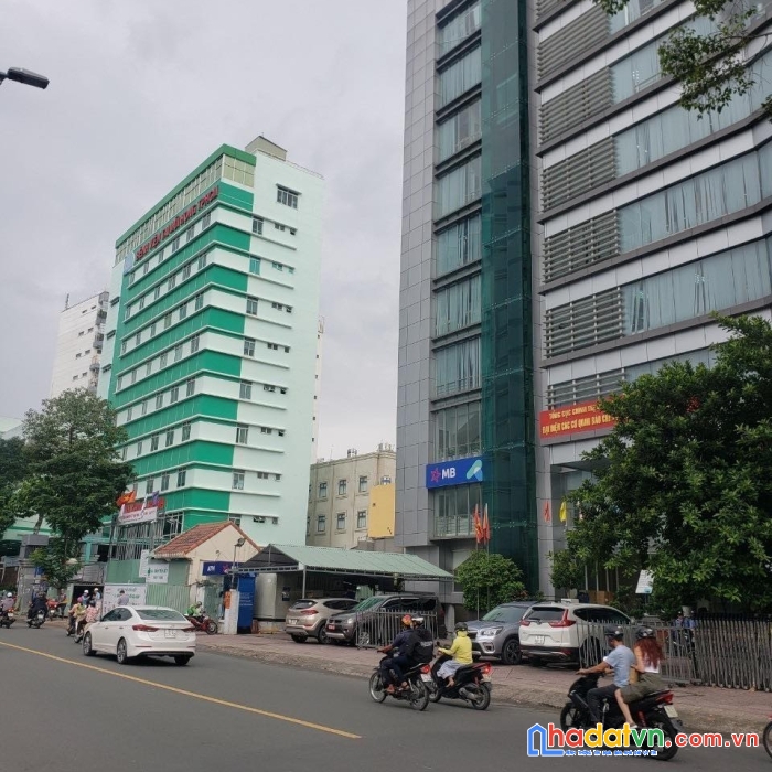 Bán nhà lý chính thắng,q3,40m2,4 tầng,4pn,5,9 tỷ.