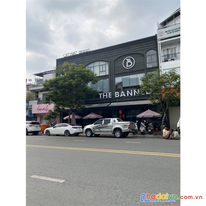 Bán 10m x 20m mặt tiền lý thái tổ, phường 2, quận 3, giá 75 tỷ