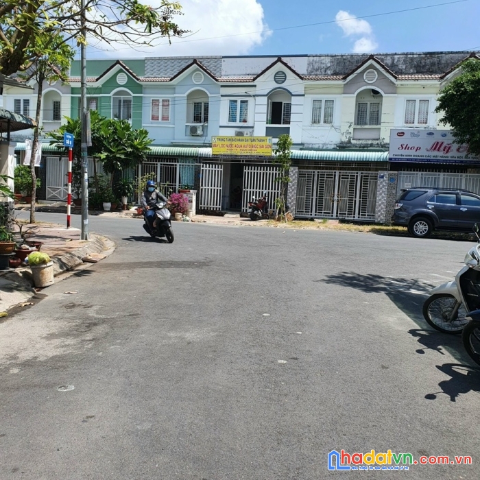 Hot hot chính chủ cần bán gấp căn nhà vị trí đẹp tại tp cần thơ