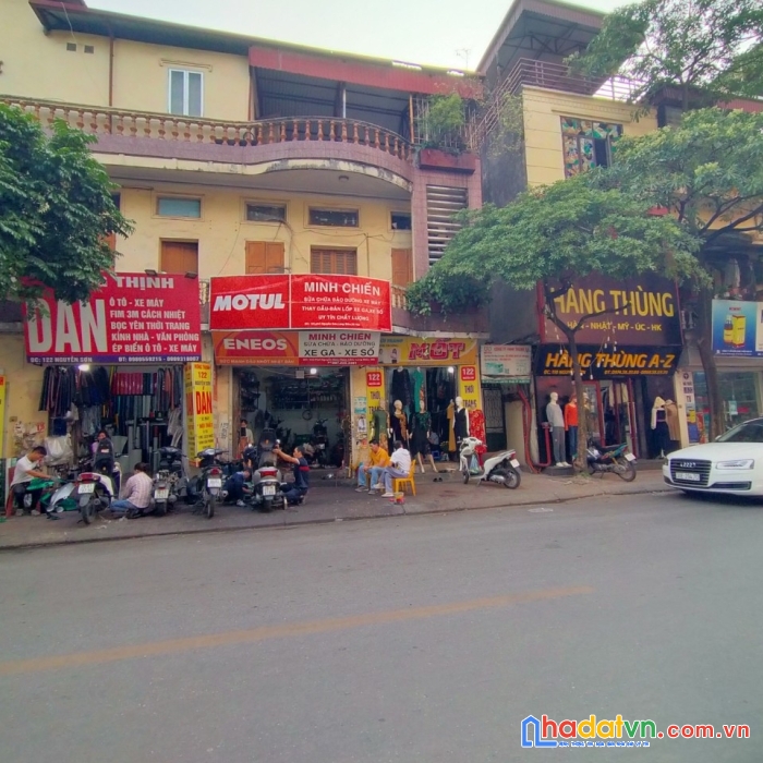 Vị trí đắc địa - mặt phố nguyễn sơn - mặt tiền 12m thông số vàng lý tưởng - kinh doanh - văn phòng
