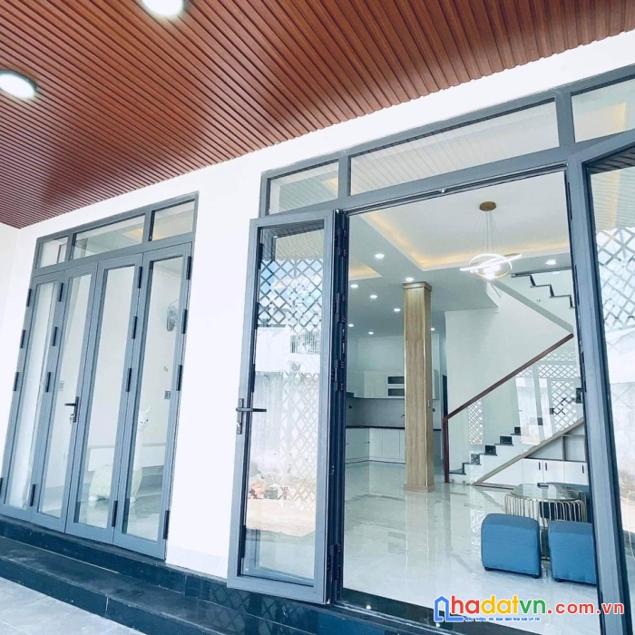 Chính chủ cần bán nhà lầu tại : hẻm hà huy tập – phường tân lợi -thành phố buôn ma thuột