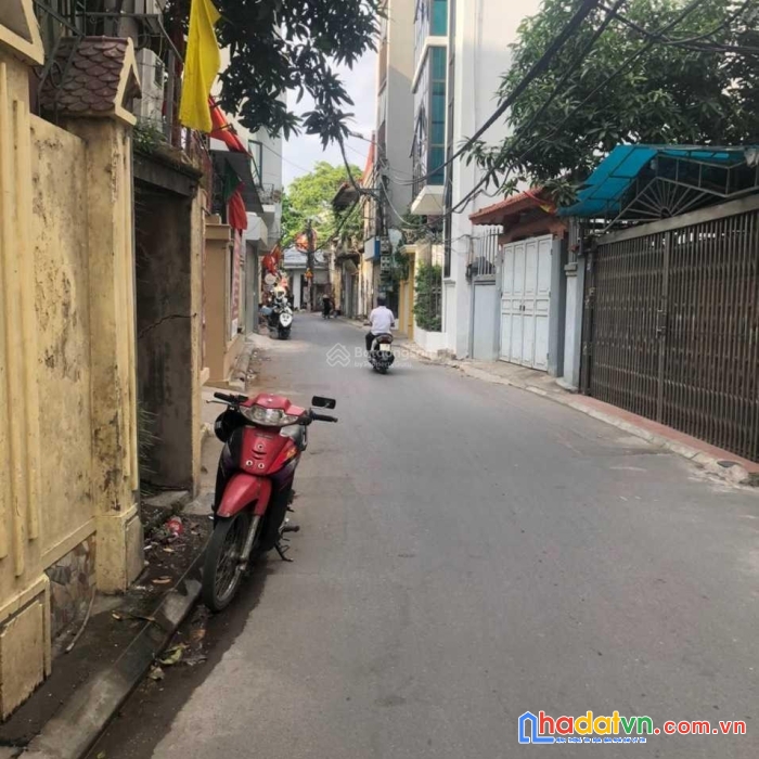 Chính chủ bán nhà trương định – hoàng mai. dt 30m2 4,5 tầng giá 3,75 tỷ