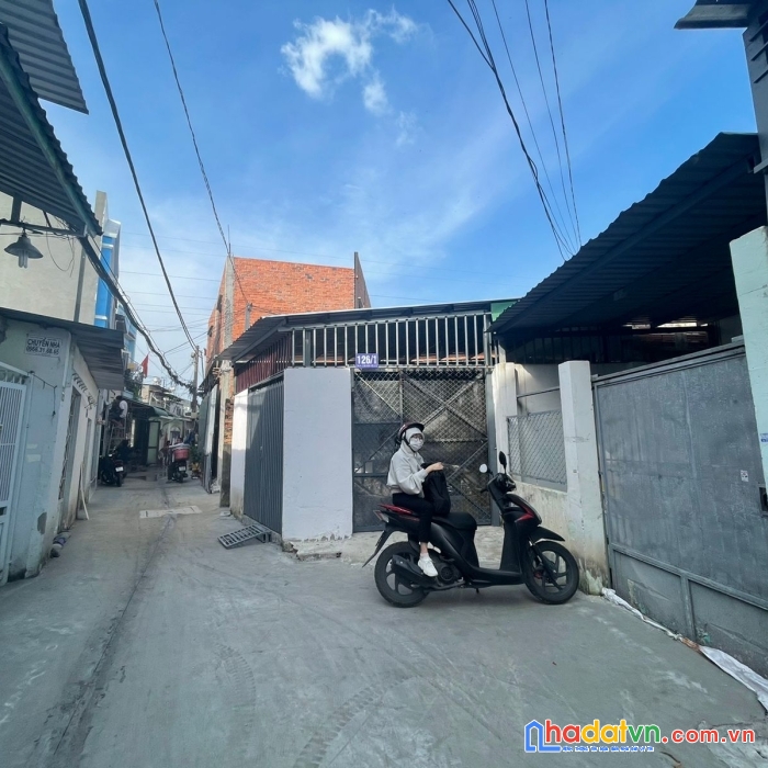 Chính chủ bán nhà cấp4 1/ ngắn tân chánh hiệp 34, q12 - 4,5 tỷ tl - có video thực tế căn nhà