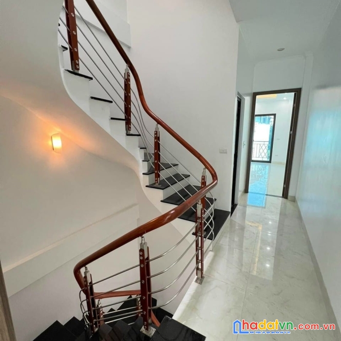 Bán nhà xuân đỉnh, 55m, 5 tầng, gần ô tô