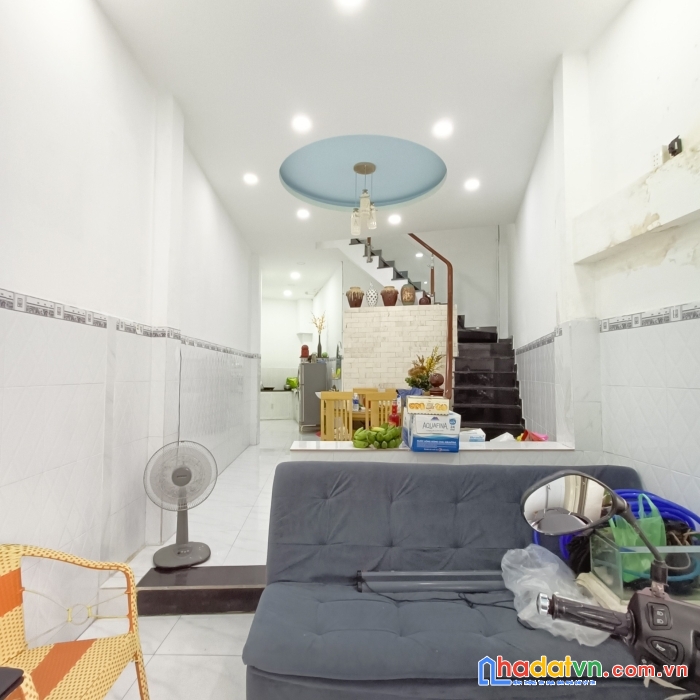 Bán nhà hẻm xe hơi gần bình tiên quận 6 dt 42m2 mới đẹp giá 3.3 tỷ