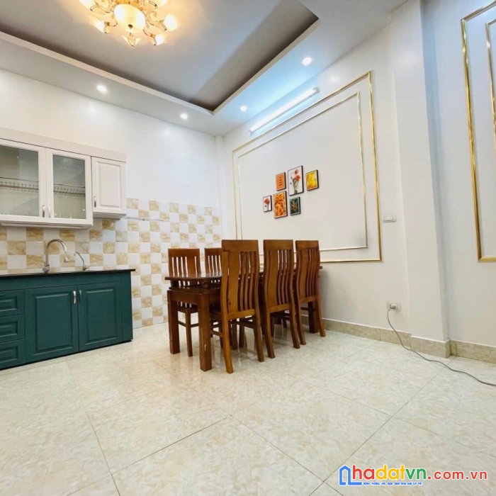 Bán nhà đào tấn , nhà mới 4 tầng 45m2, ngõ 3 gác, đủ nội thất