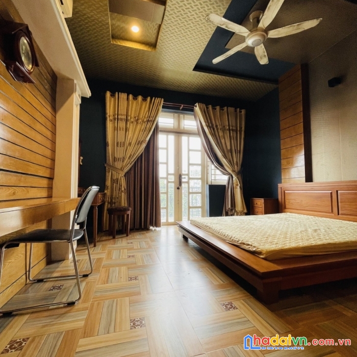 Bán gấp nhà đẹp hẻm xe hơi quang trung, 4.5m x 15m, kinh doanh được, 6.7 tỷ