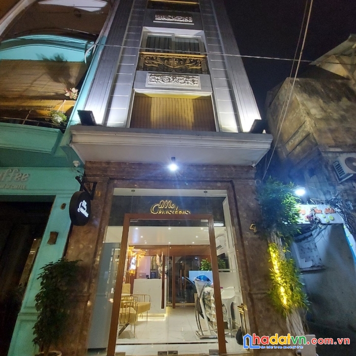 Cho thuê nhà mặt tiền p bến thành q1, 11p giá 110tr