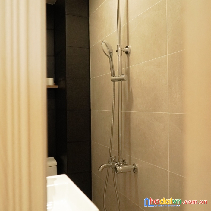 Bán nhà mặt tiền hồ văn huê phú nhuận